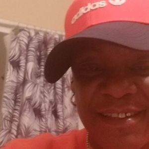 Meet your Posher, Yvette